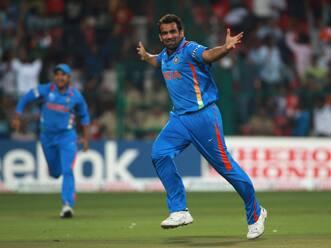 ICC World T20 2012: Zaheer Khan is Sachin Tendulkar of Indian bowling, says MS Dhoni