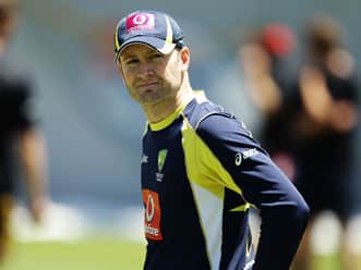 Ponting remains Australia captain as Clarke ruled out of ODI against India