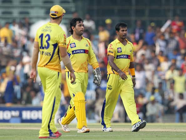 Mahendra Singh Dhoni proves yet again why he is destiny's favourite child! Mahendra Singh Dhoni proves yet again why he is destiny's favourite child!