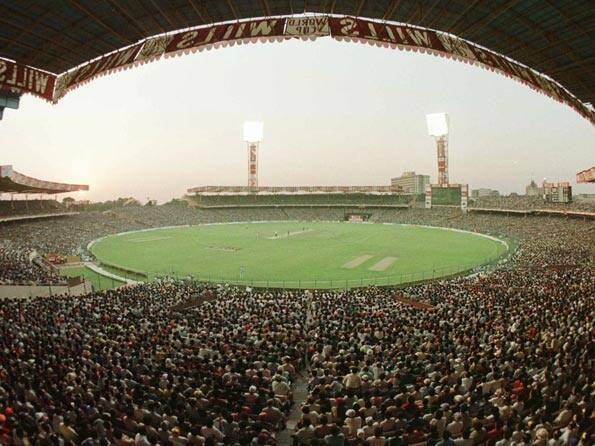 Informed Analyst vs Prejudiced Fan - 42 fallacies of cricket discussions Informed Analyst vs Prejudiced Fan - 42 fallacies of cricket discussions