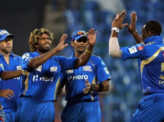 Mumbai Indians and New South Wales qualify for semi-finals from Group A