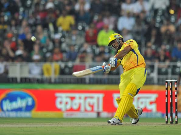 Dhoni, Badrinath propel CSK to 176 Dhoni, Badrinath propel CSK to 176