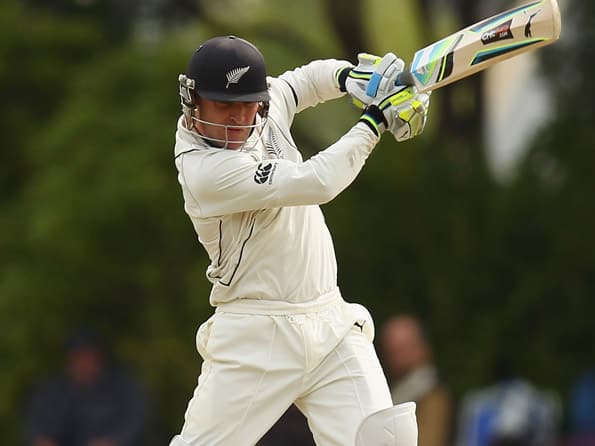 New Zealand fight for survival against England on Day 3 at Lunch New Zealand fight for survival against England on Day 3 at Lunch