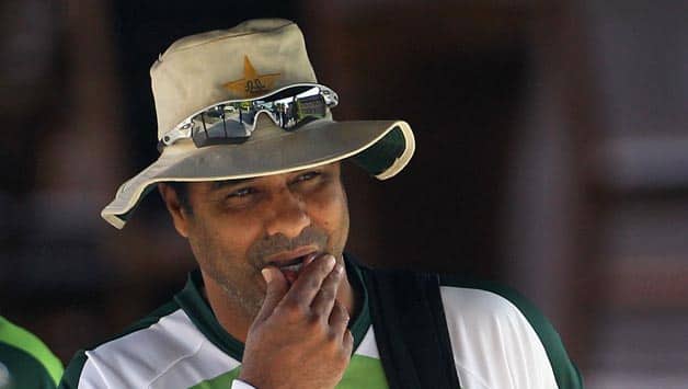 Sunrisers Hyderabad hire Waqar Younis as bowling coach Sunrisers Hyderabad hire Waqar Younis as bowling coach