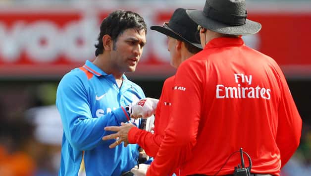 MS Dhoni has to make way as captain for a man the players revere MS Dhoni has to make way as captain for a man the players revere