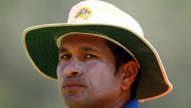 Sachin Tendulkar visits Tirupathi Sachin Tendulkar visits Tirupathi