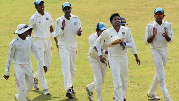Sandeep Warrier's six-for helps Kerala thump Jharkhand Sandeep Warrier's six-for helps Kerala thump Jharkhand
