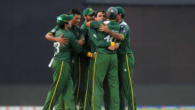 Pakistan bowlers can challenge the Indian batsmen: Mohammed Hafeez Pakistan bowlers can challenge the Indian batsmen: Mohammed Hafeez