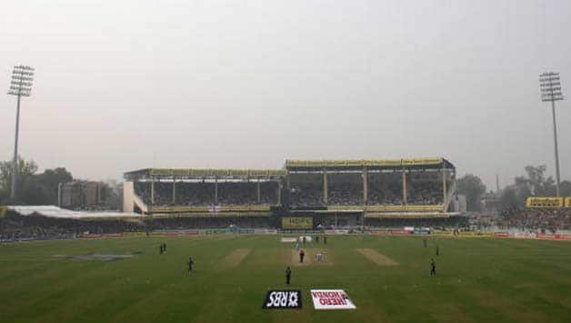 Vijay Hazare Trophy 2013: Assam stun Mumbai in semi-final Vijay Hazare Trophy 2013: Assam stun Mumbai in semi-final
