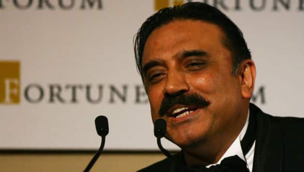 India vs Pakistan 2012: Asif Ali Zardari won't visit India to watch the series India vs Pakistan 2012: Asif Ali Zardari won't visit India to watch the series
