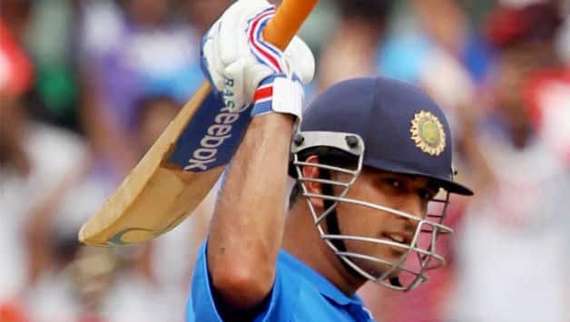 India Vs Pakistan 12 Ms Dhoni S Century Exceptional Under Pressure Feels Imran Khan Cricket Country