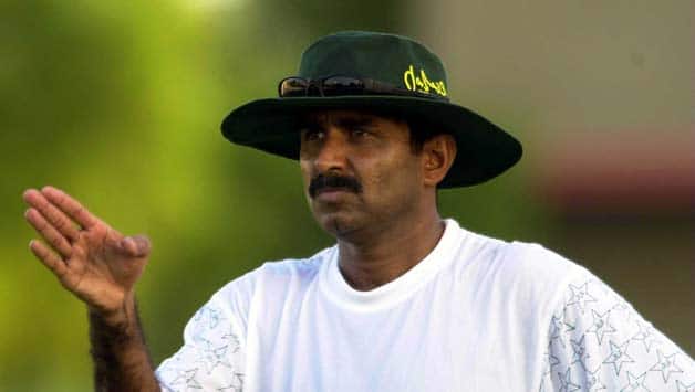 Javed Miandad urges ICC to improve quality of pitches Javed Miandad urges ICC to improve quality of pitches