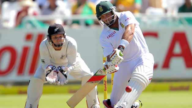 South Africa win toss, elect to bat against New Zealand in Port Elizabeth South Africa win toss, elect to bat against New Zealand in Port Elizabeth