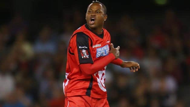 Marlon Samuels to return home after sustaining facial injury Marlon Samuels to return home after sustaining facial injury