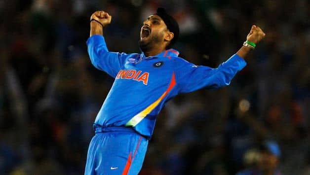 Harbhajan Singh bats for Golf Premier League Harbhajan Singh bats for Golf Premier League