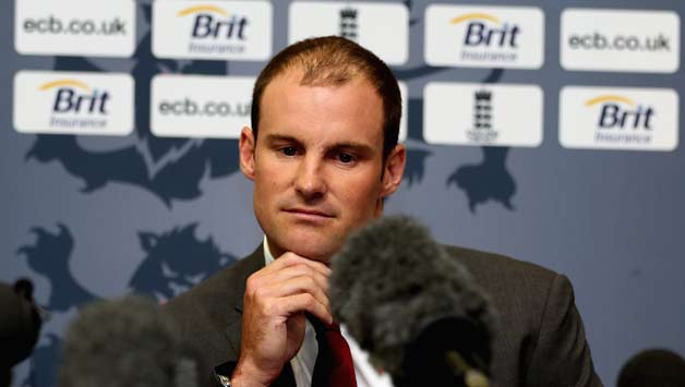 Andrew Strauss awarded honorary life membership of MCC Andrew Strauss awarded honorary life membership of MCC
