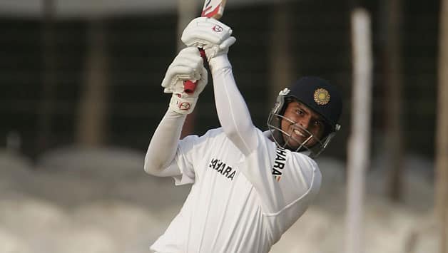 Irani Cup 2013: Suresh Raina ton powers Rest of India to huge total Irani Cup 2013: Suresh Raina ton powers Rest of India to huge total