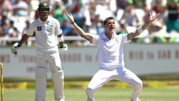 Pakistan extend lead after South Africa strike early on Day Three Pakistan extend lead after South Africa strike early on Day Three