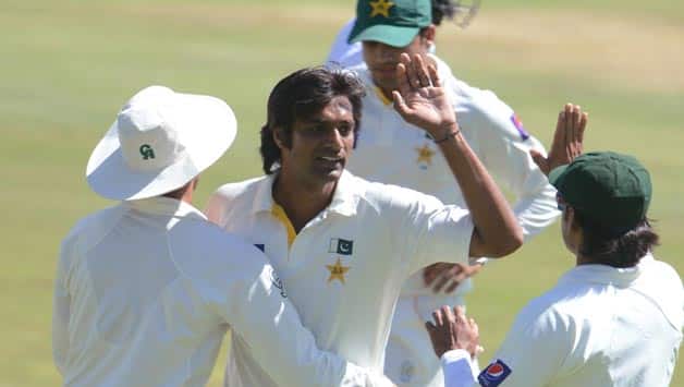 Live Cricket Score: South Africa vs Pakistan, 3rd Test at Centurion, Day 2 Live Cricket Score: South Africa vs Pakistan, 3rd Test at Centurion, Day 2
