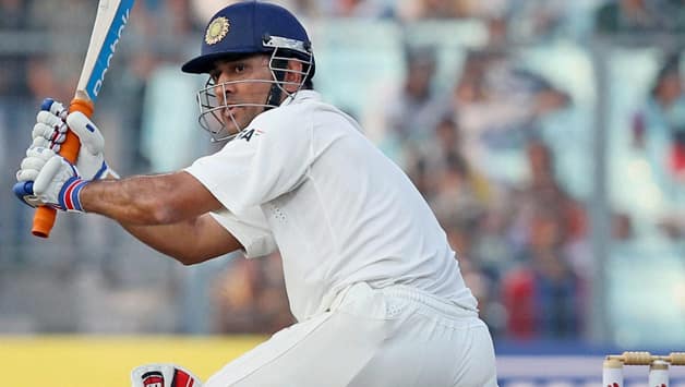 India vs Australia, 1st Test at Chennai: Dhoni blitzkrieg takes India near lead India vs Australia, 1st Test at Chennai: Dhoni blitzkrieg takes India near lead