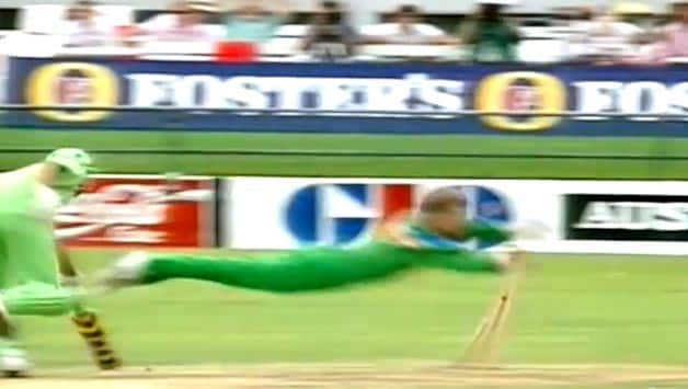 The day Jonty Rhodes changed the definition of fielding in cricket The day Jonty Rhodes changed the definition of fielding in cricket
