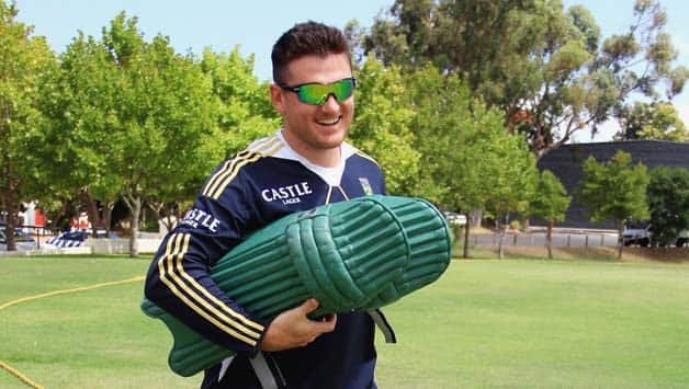 Graeme Smith targets Pakistan series after ankle surgery Graeme Smith targets Pakistan series after ankle surgery