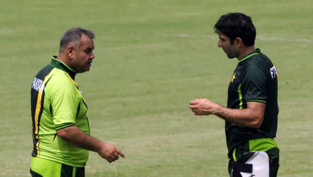 Misbah-ul-Haq, Dav Whatmore should be sacked, say former Pakistan cricketers Misbah-ul-Haq, Dav Whatmore should be sacked, say former Pakistan cricketers