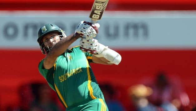 Hashim Amla, AB de Villiers slam centuries to take South Africa past 300-run mark against Pakistan Hashim Amla, AB de Villiers slam centuries to take South Africa past 300-run mark against Pakistan