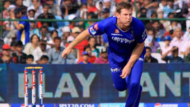 Vinay Kumar's last-over surge propels Bangalore to 171/6 Vinay Kumar's last-over surge propels Bangalore to 171/6