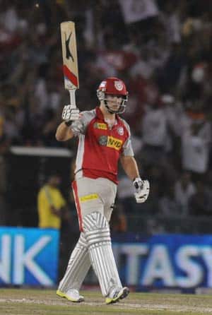 David Miller blitzkrieg snatches win out of Bangalore's hands, keeps Punjab alive in IPL 2013 David Miller blitzkrieg snatches win out of Bangalore's hands, keeps Punjab alive in IPL 2013