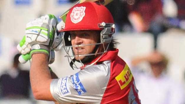 IPL 2013 Live Cricket Score, RCB vs KXIP at Bangalore: RCB manage 174/5 IPL 2013 Live Cricket Score, RCB vs KXIP at Bangalore: RCB manage 174/5