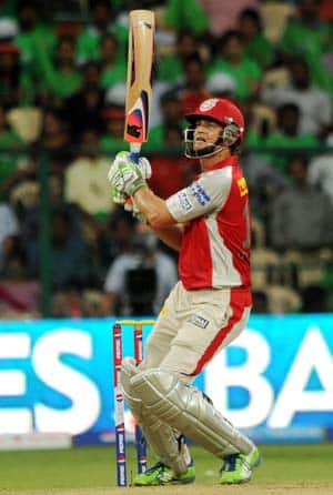IPL 2013: Adam Gilchrist and Azhar Mahmood rekindle memories of a bygone past with electrifying batting IPL 2013: Adam Gilchrist and Azhar Mahmood rekindle memories of a bygone past with electrifying batting