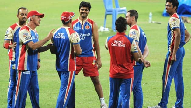 IPL 2013 Preview: RCB hopeful of playoff berth with win in last league game against CSK IPL 2013 Preview: RCB hopeful of playoff berth with win in last league game against CSK