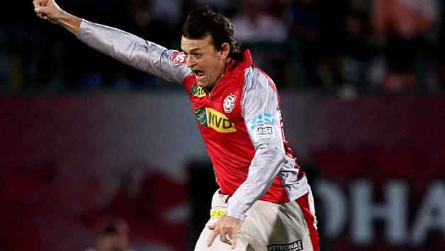 Adam Gilchrist gets a wicket off last ball of IPL career Adam Gilchrist gets a wicket off last ball of IPL career
