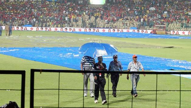 CLT20 2013: Highveld Lions-Perth Scorchers game called off due to heavy rain and wet outfield CLT20 2013: Highveld Lions-Perth Scorchers game called off due to heavy rain and wet outfield