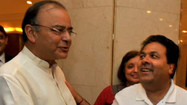 Live Updates: IPL 2013 spot-fixing controversy — Rajeev Shukla meets BCCI vice-president Arun Jaitley Live Updates: IPL 2013 spot-fixing controversy — Rajeev Shukla meets BCCI vice-president Arun Jaitley