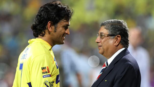 Allowing N Srinivasan to own IPL team was a mistake: MCA President Ravi Sawant Allowing N Srinivasan to own IPL team was a mistake: MCA President Ravi Sawant