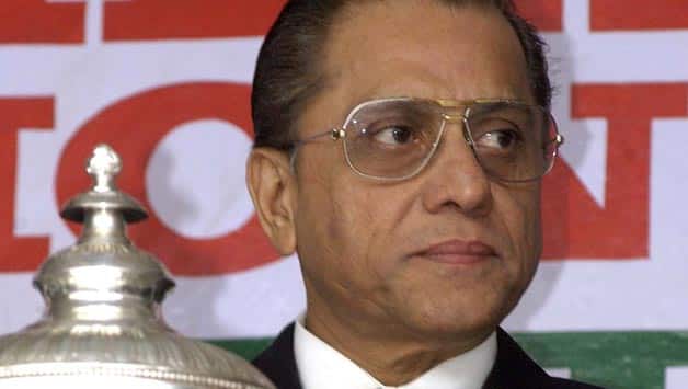 BCCI interim President Jagmohan Dalmiya says he doesn't have much time to clean cricket BCCI interim President Jagmohan Dalmiya says he doesn't have much time to clean cricket