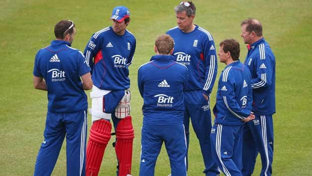 ICC Champions Trophy 2013: Ian Botham wants England to be more aggressive ICC Champions Trophy 2013: Ian Botham wants England to be more aggressive