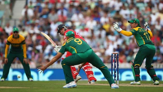 England vs South Africa Live Cricket Score, ICC Champions Trophy 2013 1st semi-final: Trott brings up fifty England vs South Africa Live Cricket Score, ICC Champions Trophy 2013 1st semi-final: Trott brings up fifty
