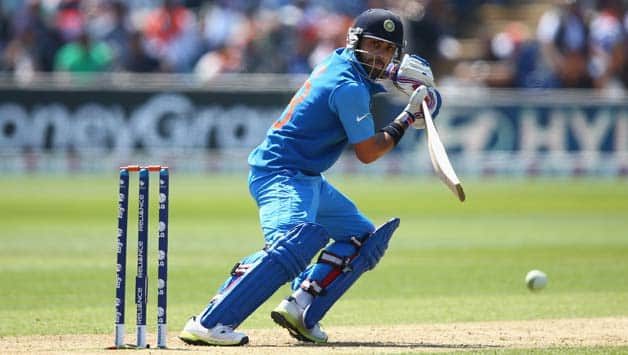 India vs Sri Lanka Live Cricket Score, ICC Champions Trophy 2013 2nd semi-final: Kohli gets 50 as India inch closer India vs Sri Lanka Live Cricket Score, ICC Champions Trophy 2013 2nd semi-final: Kohli gets 50 as India inch closer