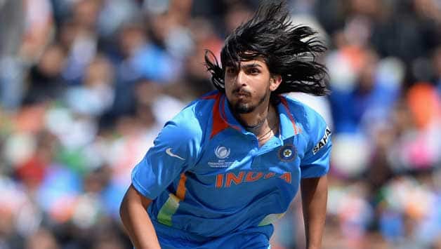 Indian bowlers are 'working as a team', says Ishant Sharma Indian bowlers are 'working as a team', says Ishant Sharma