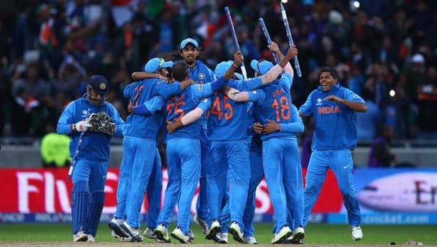 Jagmohan Dalmiya congratulates Indian team on winning ICC Champions Trophy 2013 Jagmohan Dalmiya congratulates Indian team on winning ICC Champions Trophy 2013