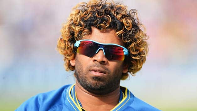 Spectator banned for throwing bottle during India-Sri Lanka tri-series final Spectator banned for throwing bottle during India-Sri Lanka tri-series final