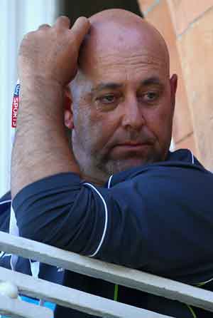 Australia coach Darren Lehmann hints at axing struggling batsmen for 3rd Ashes Test Australia coach Darren Lehmann hints at axing struggling batsmen for 3rd Ashes Test