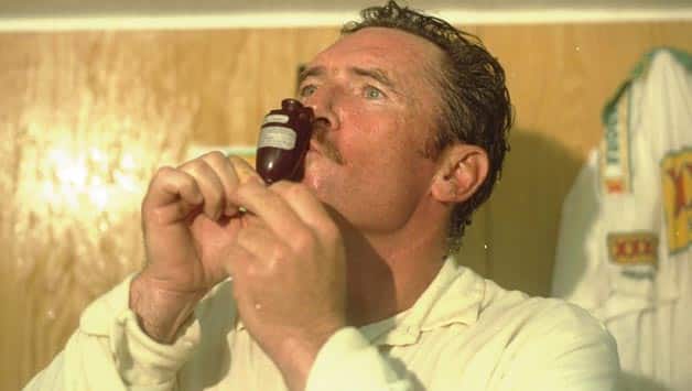 1993 Ashes, Headingley: Allan Border and Steve Waugh drown England to the lowest point in their cricketing history 1993 Ashes, Headingley: Allan Border and Steve Waugh drown England to the lowest point in their cricketing history