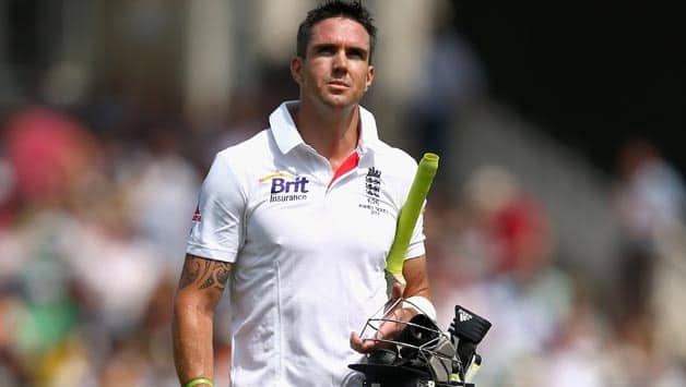Kevin Pietersen reacts angrily over allegations of using silicone tape Kevin Pietersen reacts angrily over allegations of using silicone tape