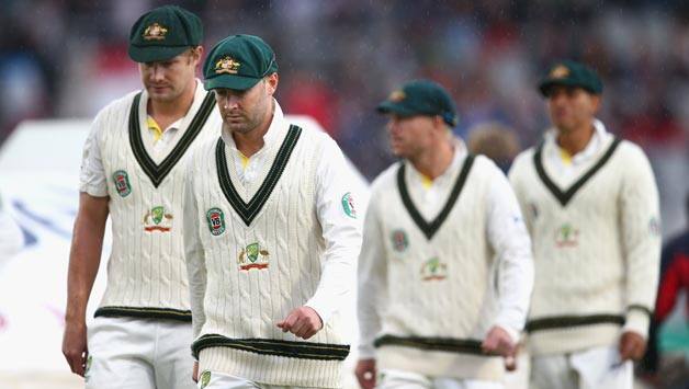 Ashes 2013: England retain the urn after rain plays spoilsport in Australia’s victory aspirations Ashes 2013: England retain the urn after rain plays spoilsport in Australia’s victory aspirations