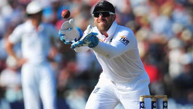 Former England players express delight on Twitter after retaining Ashes Former England players express delight on Twitter after retaining Ashes