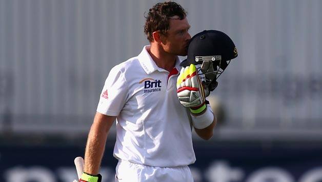 Ian Bell's century makes Australia's bid for victory in 4th Test tougher, says media Ian Bell's century makes Australia's bid for victory in 4th Test tougher, says media